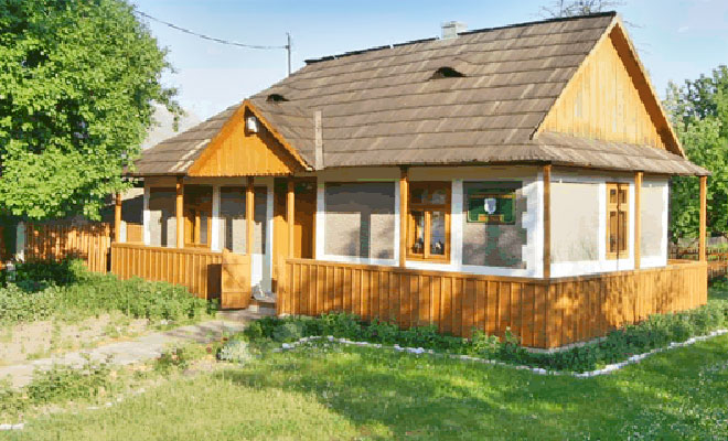 Casa memorială Eusebiu Camilar din comuna Udrești, județul Suceava