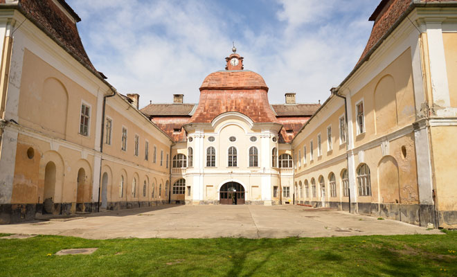 Castelul Teleki din comuna Gornești, județul Mureș